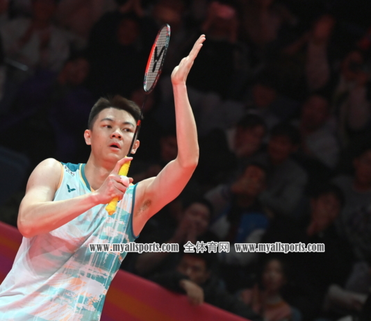 【汤杯】佐纳森:李梓嘉明日加入集训