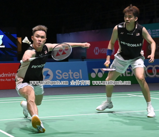 【印度羽赛】偕谢苏乐蒂晋8强 郑万逆胜波波夫