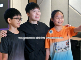 【羽球】获企业当梦想同行者 吴堇溦放眼再战奥运
